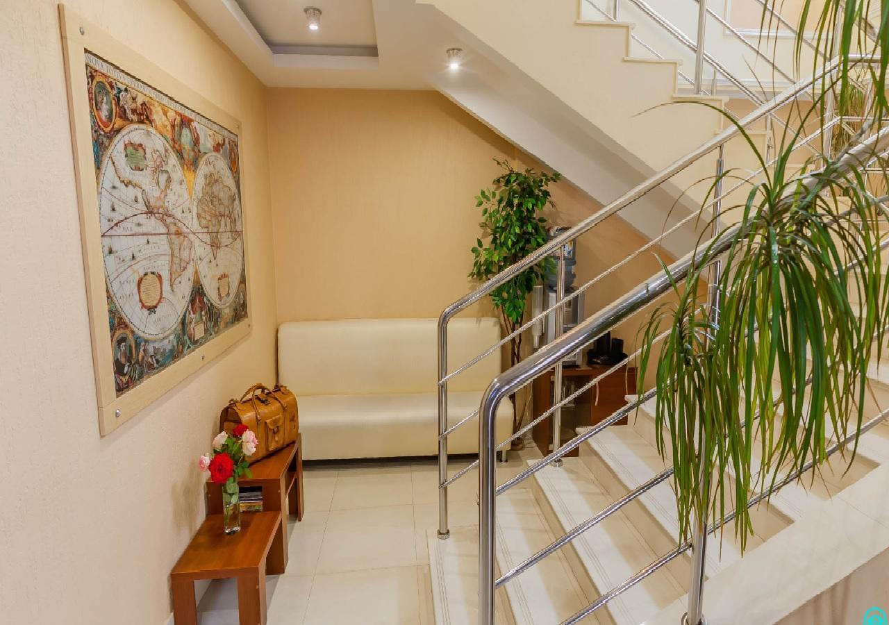 City Hotel Gomel Exterior photo