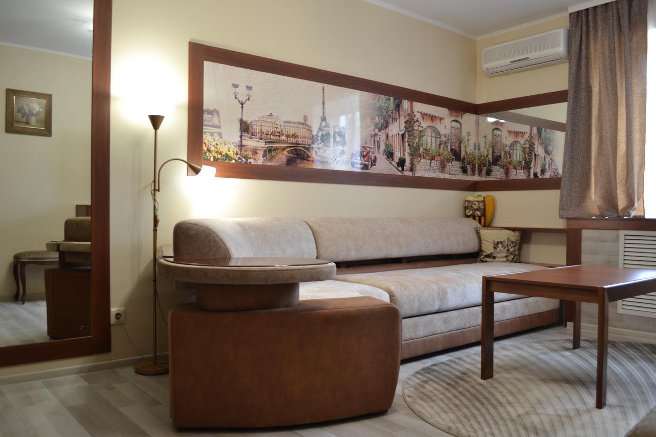 City Hotel Gomel Exterior photo