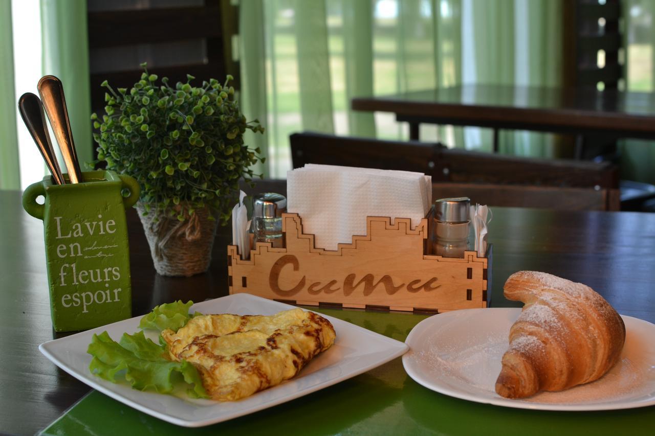 City Hotel Gomel Exterior photo
