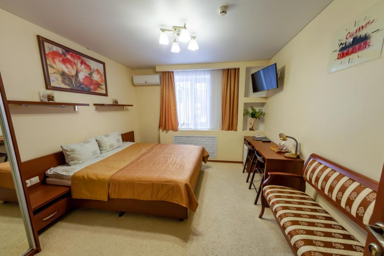 City Hotel Gomel Exterior photo