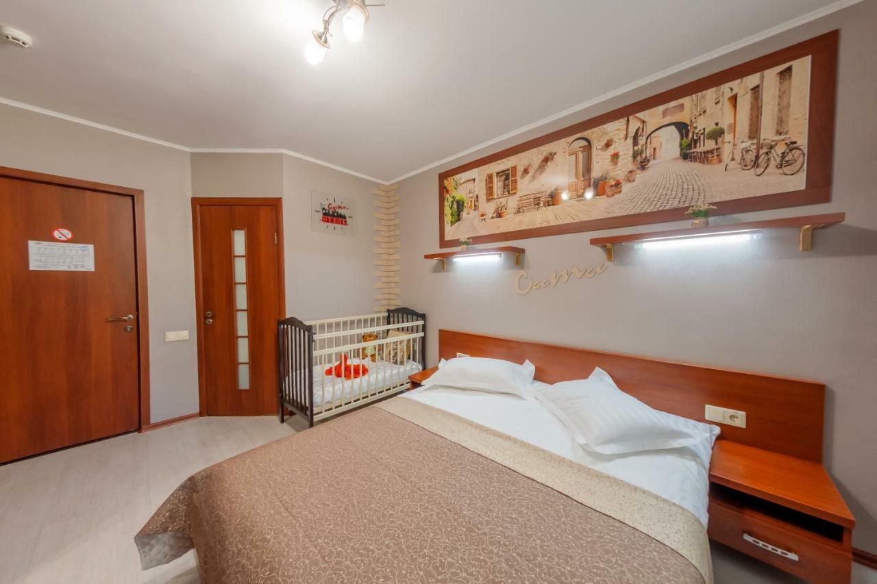 City Hotel Gomel Exterior photo